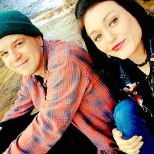 Meet your Posher, Cassandra nicole